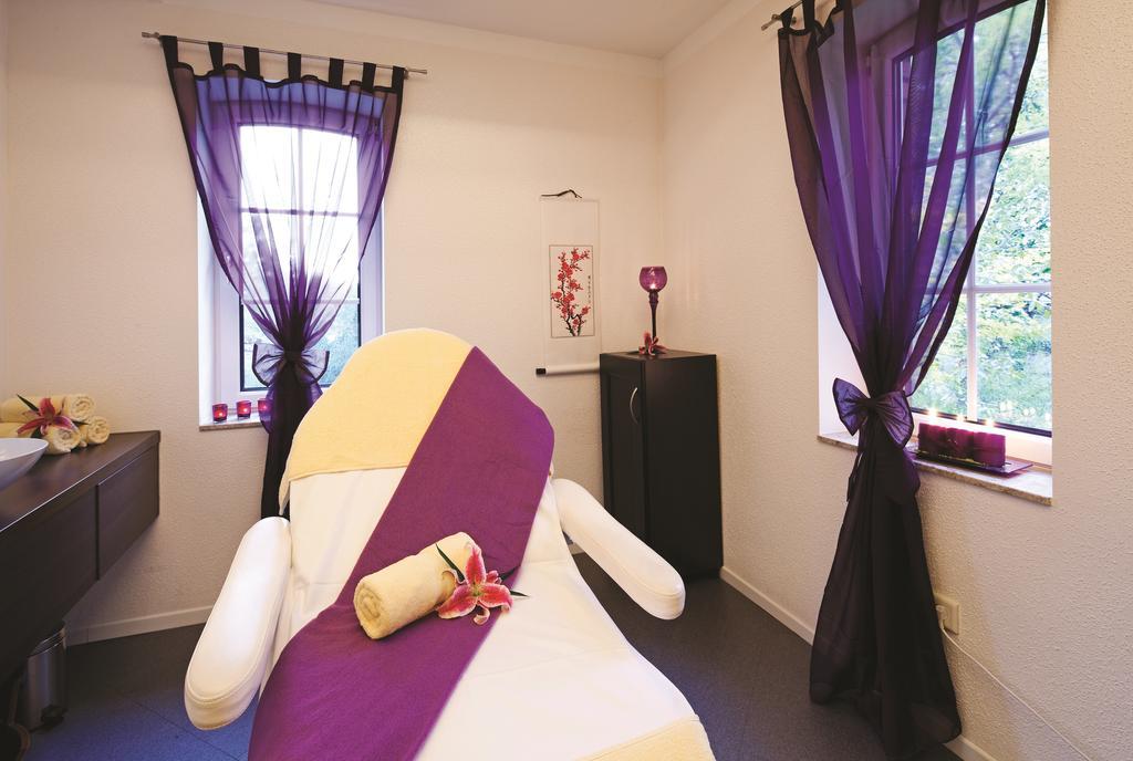 Ringhotel Vitalhotel Ambiente バート・ヴィルスナック エクステリア 写真